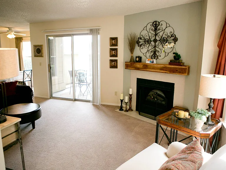 2x1 Living Room