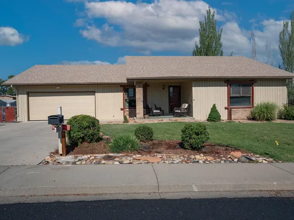 717 Bunker Dr, Grand Junction, CO 81506