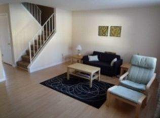 200 Shagbark Dr, Derby, CT 06418