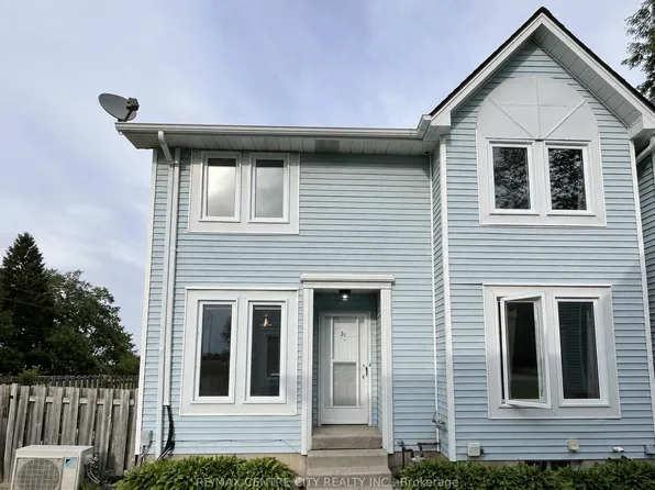3 Brantwood Park Rd #C, Brantford, ON N3P 1Y3