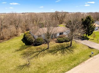 3786 E 2708th Rd, Sheridan, IL 60551
