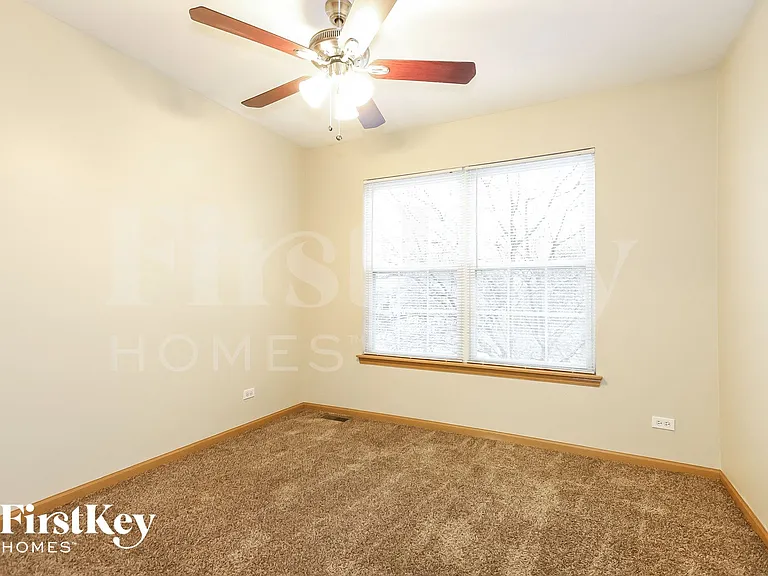 11730 Niagra Ln — Photo 8