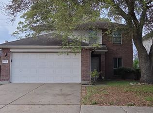 8826 Pecan Place Dr, Houston, TX 77071