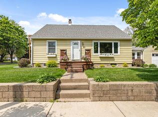 2601 Farnam St, La Crosse, WI 54601