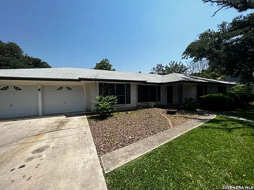 525 Tidecrest Dr Photo 1