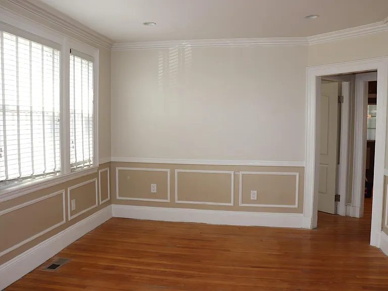 40 Beaumont St #1 — Photo 2