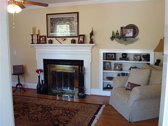 LR straight ahead from front door