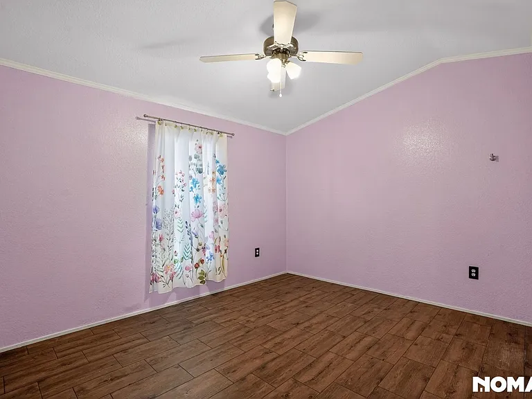 4206 Pine Ln — Photo 7