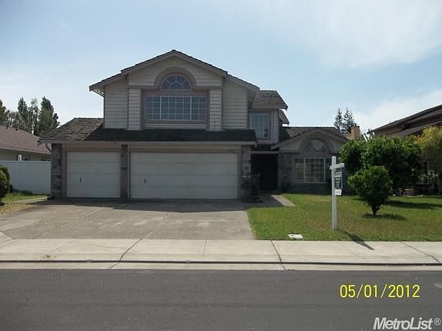 1st image of 8949 Blue Grass Dr