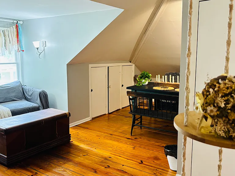 1329 Harbert Ave #9 — Photo 21