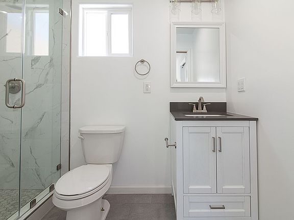 4th image of 1238 1/8 N Cahuenga Blvd
