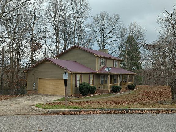 4th image of 1201 Shadescrest Rd