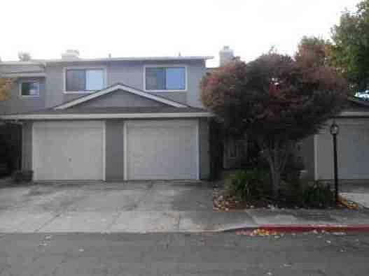 1st image of 3012 Buckingham Ln #22