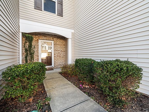Front entrance to 4007 Tilton Drive