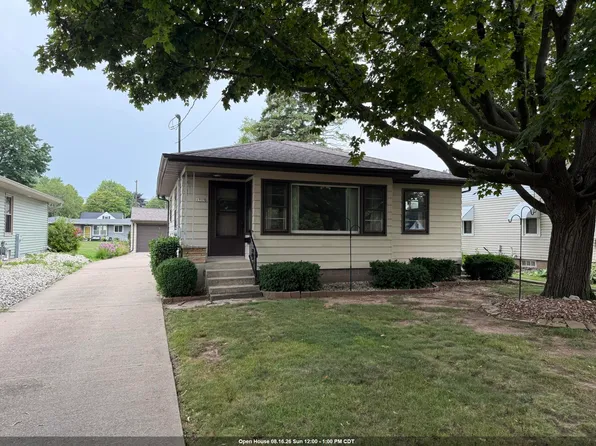 1909 Simpson St, Oshkosh, WI 54902