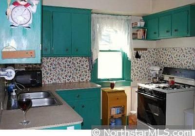 3rd image of 1861 Cottage Ave E