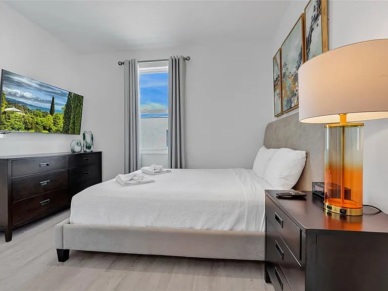 395 Famagusta Dr — Photo 23