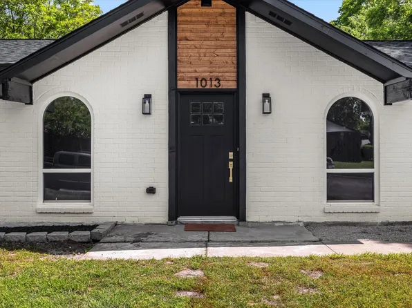 1013 Nueva Tierra St, Grand Prairie, TX 75052