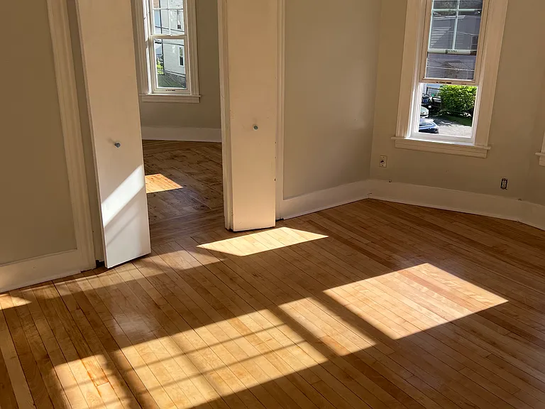 11 Bourne St #1 — Photo 12