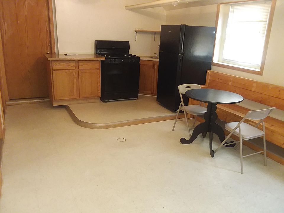 2nd image of 1808 S 57th Ct