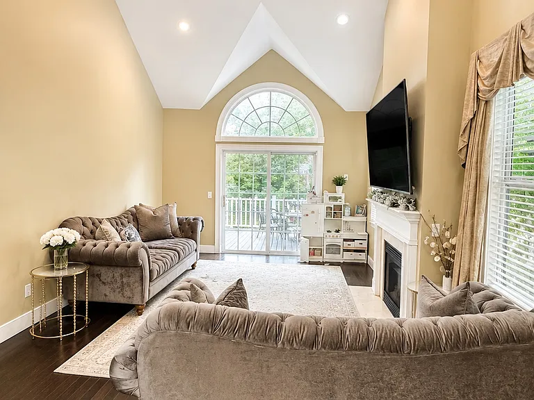 52 Faith Ln — Photo 6