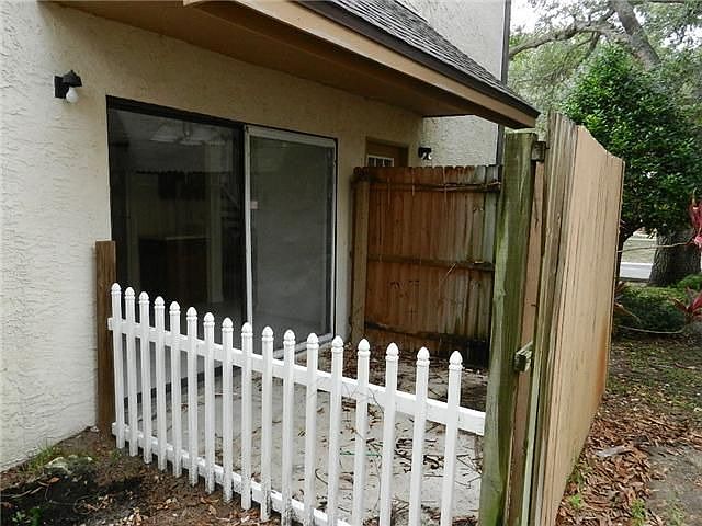 2nd image of 1901 Brigadoon Dr
