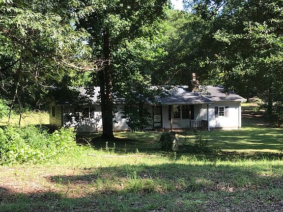 2nd image of 105 Woodland Dr