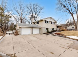 5917 Asher Ave, Inver Grove Heights, MN 55077