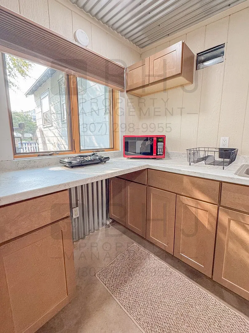 315 Wyoming Ave — Photo 4