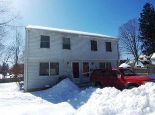 9 Maplewood Ave, Amesbury, MA 01913