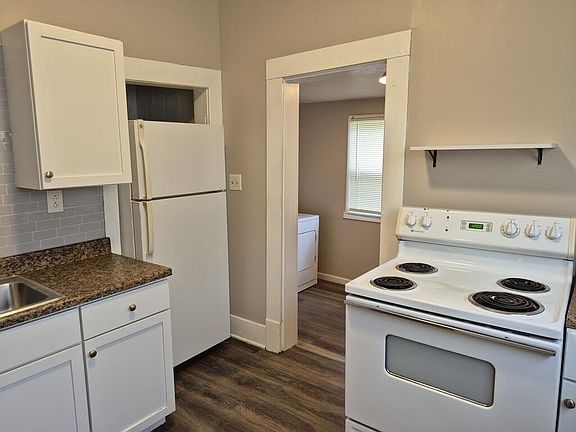 5th image of 1214 N Elson St