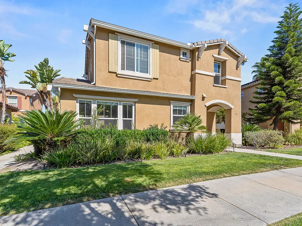 1753 Reichert Way