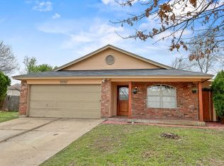 5906 Lakey Dr, Arlington, TX 76018