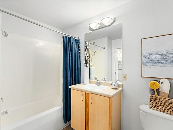 4th image of 333 NW 4th Ave APT 1415