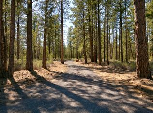 50750 Deer Forest Dr, La Pine, OR 97739