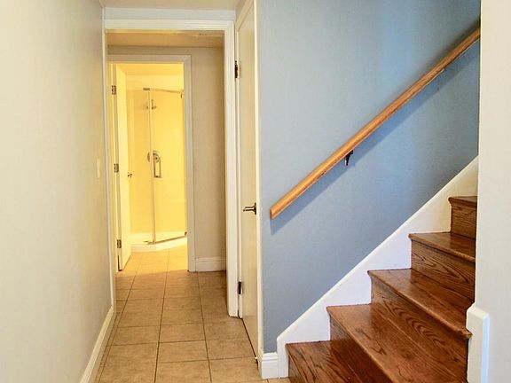 3rd image of 1239 Burkette Dr