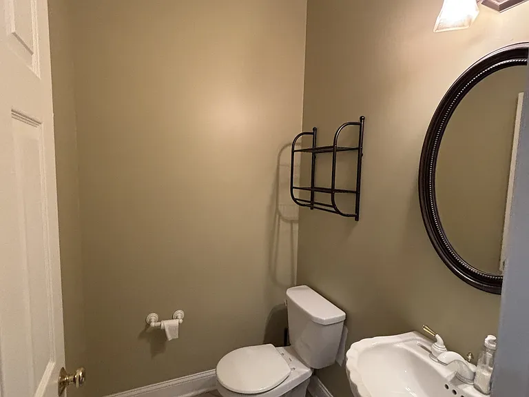 285 Merion Cir — Photo 21