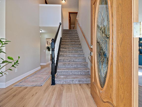 5th image of 2371 McKinley Dr
