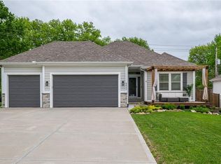 8823 W Longview Pkwy, Kansas City, MO 64138