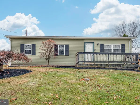 1252 Claire Dr, Birdsboro, PA 19508
