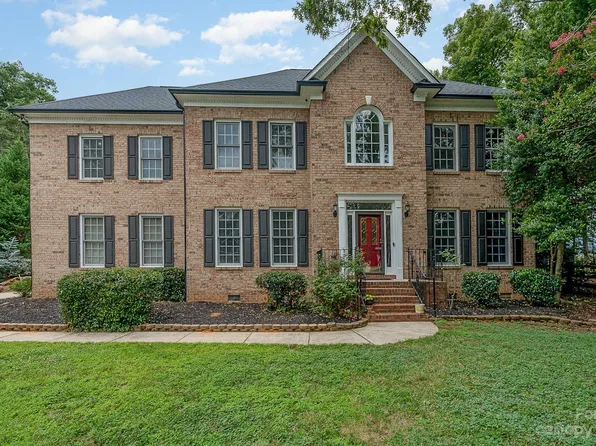 12307 Lazy Oak Ln, Charlotte, NC 28273