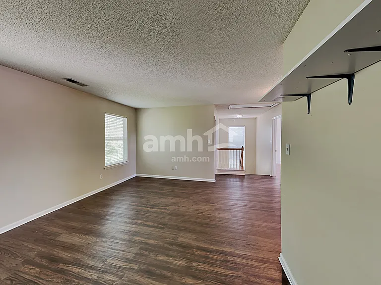 9817 Stephen Thompson Ln — Photo 11