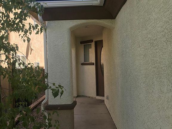 2nd image of 673 Newquay Ct