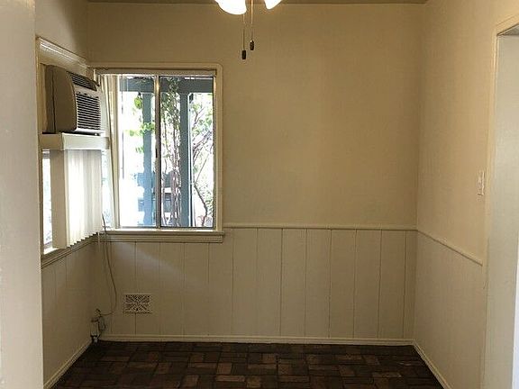 4th image of 5258 N Cleon Ave