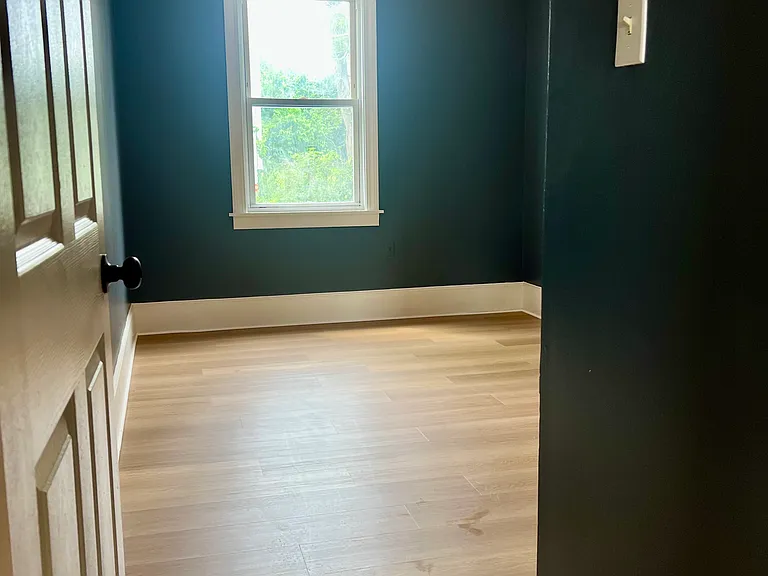 1190 Pleasant St #1 — Photo 13