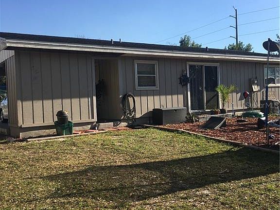 3rd image of 2410 Cardena Ave
