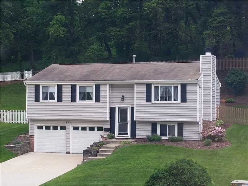 1st image of 357 Fruitwood Dr