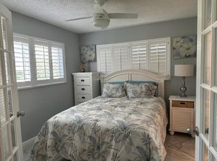 12 Colonial Club Dr APT 105, Boynton Beach, FL 33435