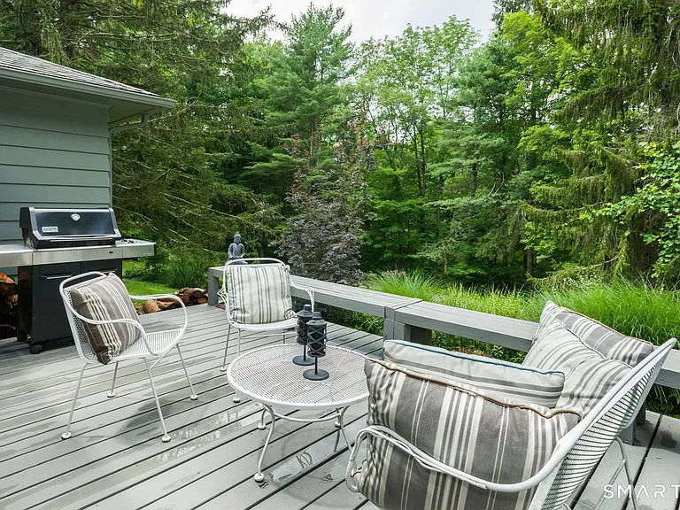 61 Bear Hill Rd — Photo 22