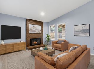 2253 Spicewood Ln, Carrollton, TX